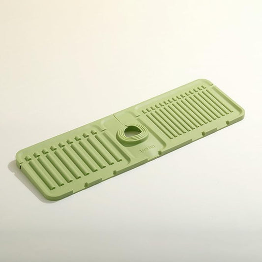 UUbik Sink Faucet Absorbing Mat,Kitchen Sink Splash Guard Longer Silicone Sink Faucet Mat,Silicone Sink Faucet Mat for Dish Soap Sponge Holder for Bathroom (Green,16.5x5.5 Inch)