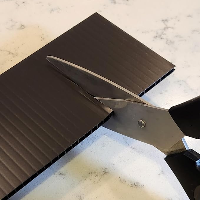 DRAWER DADDY Adjustable drawer dividers. The world’s most customizable drawer organizer for the kitchen, bathroom, desk, and more. Installs in minutes; lasts a lifetime.