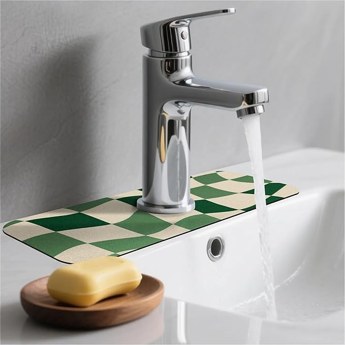 Kitchen Sink Splash Guard，Green-and cream checkered Faucet Mat Sink Gadgets-Super Absorbent Fast Drying Mat Drip Catcher for Kitchen, Bathroom,Sink Mat, Dish Drying Mat, Bathroom(15" X 5.5" )