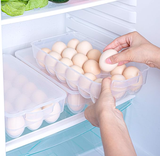 ZHENFAN Clear Plastic Egg Holder for Refrigerator, Stackable Egg Storage Trays With Lid & Handles, Plastic Egg Box Carrier 4 Pack, BPA-Free Egg Storage Container for 18 Eggs