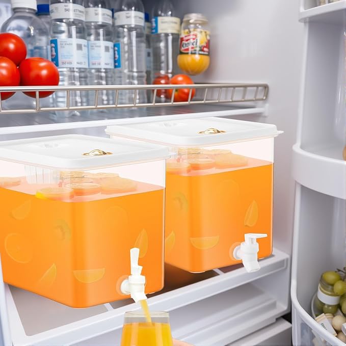 Beverage Drink Dispenser for Fridge, Plastic Beverage Dispenser with Spigot，Juice Container Sealed with Filter Screen，Cold Hot Drink Jug for Christmas Party Supplies (4PCS 2 Gallon)