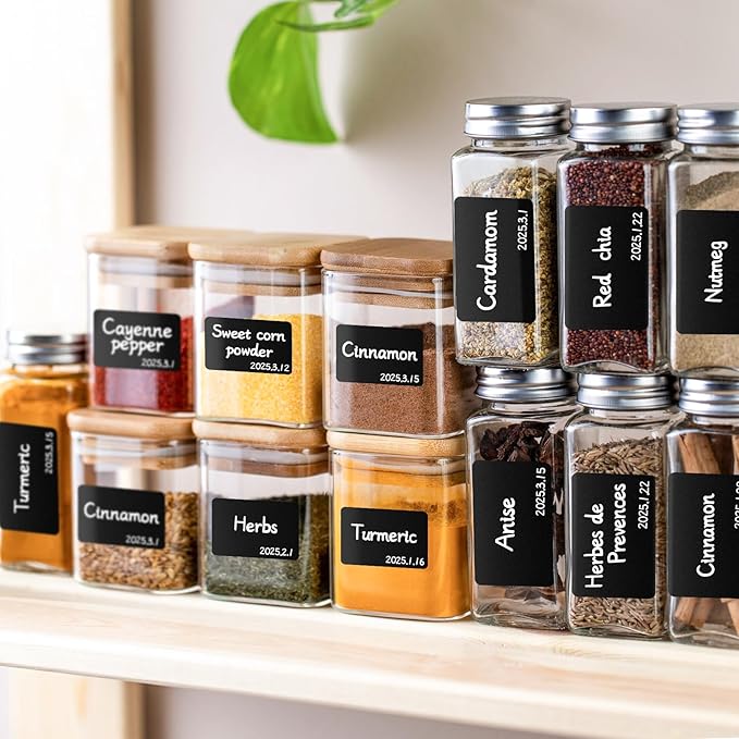 Segarty Chalkboard Labels, 170 Pcs Square Blank Labels with 1 White Chalk Marker for Spice Jars, Waterproof Revmovable Black Stickers for Food Containers, Seasoning Bottles, Kitchen Storage Bin