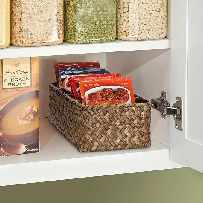 BSTKEY Seasoning Packet Organizer, Food Storage Organizer with 4 Compartments, Seagrass Woven Divided Basket for Kitchen Pantry Cabinet, Kitchen Organization Bin for Snacks Spice Packets