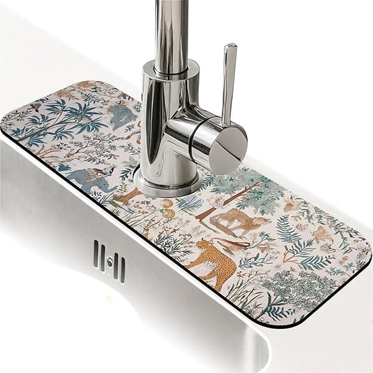Kitchen Sink Splash Guard，Animals in jungle Faucet Mat Sink Gadgets-Super Absorbent Fast Drying Mat Drip Catcher for Kitchen, Bathroom,Sink Mat, Dish Drying Mat, Bathroom(15" X 5.5" )