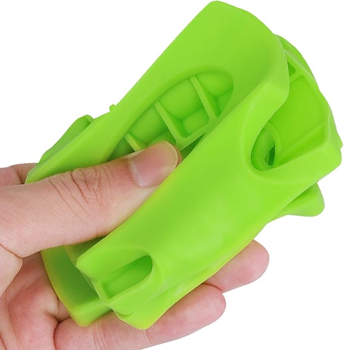 kwmobile Silicone Bottle Stacking Mat - Refrigerator Organizer to Stack Bottles, Cans, Beer, Soda - Non-Slip Holder Rack - Green