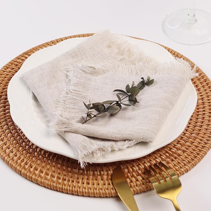 Handmade Cloth Napkins with Fringe,18 x 18 Inches Cotton Linen Napkins Set of 4 Versatile Handmade Square Rustic Fringe Napkins for Dinner, Wedding and Parties, Natural Linen