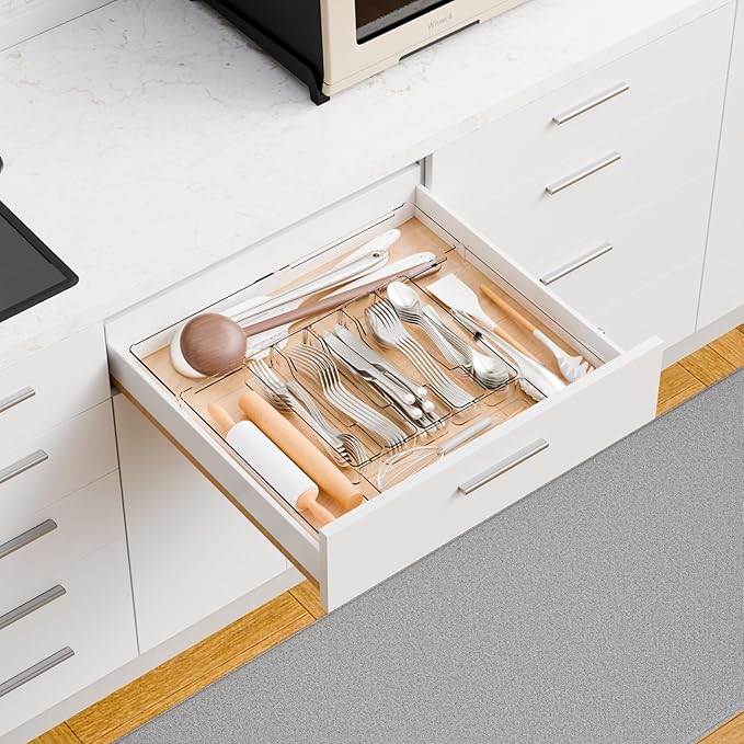 Yieach Clear Large Expandable Silverware Organizer and Kitchen Utensil Drawer Organizer,Plastic Adjustable Silverware Tray for Drawer Cutlery,Spatula,Tools,Flatware Organizers,Fork and Spoon Holder