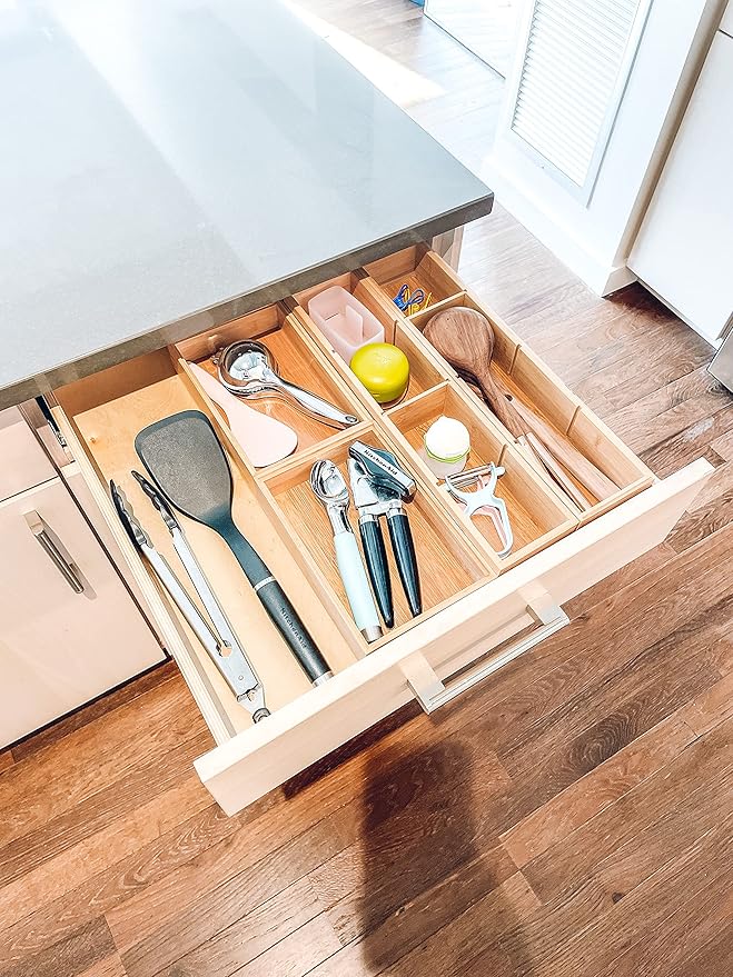 Lipper International Bamboo Drawer Organizer with 3 Removable Dividers, Brown